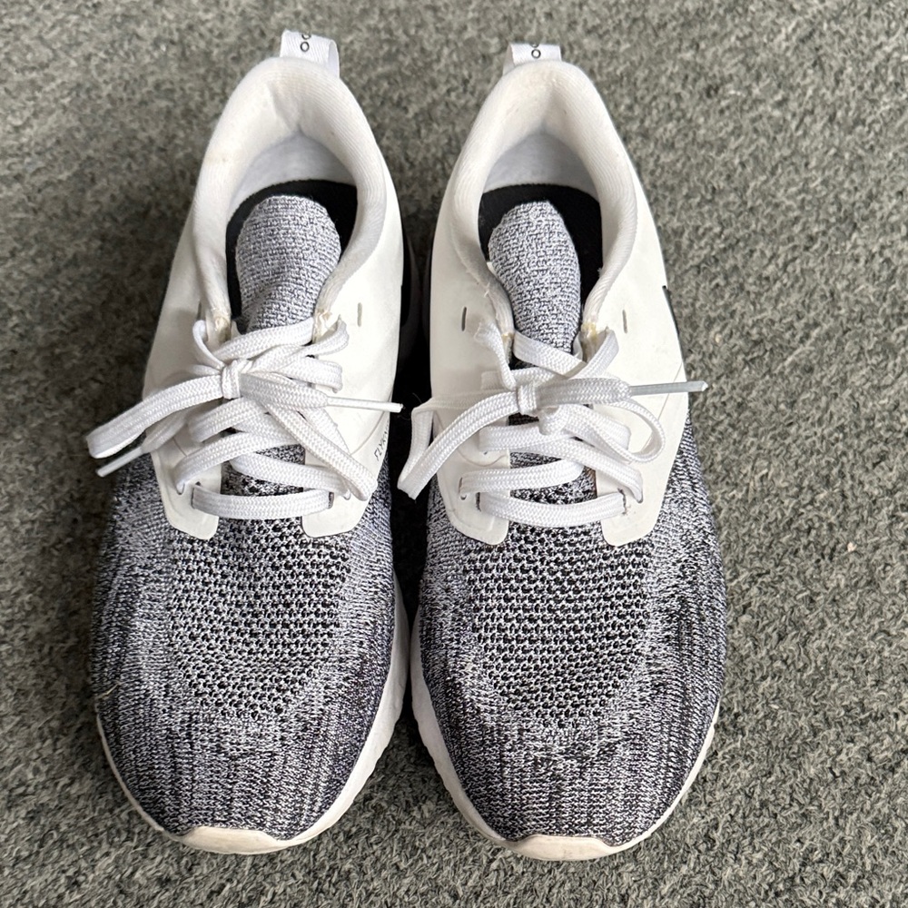Nike Odyssey React Flyknit 2